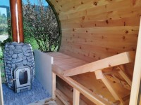 Sauna aus Arve mit Holzofen 